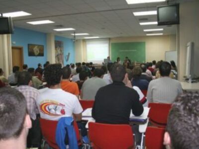 El Instituto Andaluz del Deporte forma a más de 100 alumnos en la titulación de técnicos deportivos