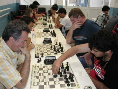 Gines: hasta 44 participantes en el Torneo de Ajedrez "Feria de San Ginés 2008"