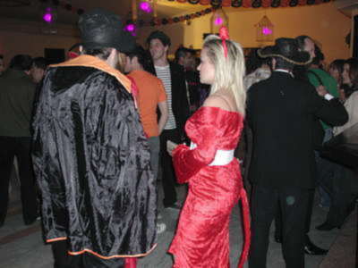 Gines se prepara para vivir este viernes la segunda edición de su Gran Fiesta de Halloween