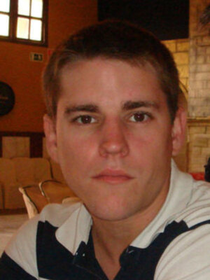 La Hermandad del Cautivo de Chipiona, ha designado como cartelista del Cincuentenario a Jaime Benítez de la Cruz.