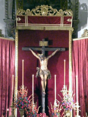 Galería del Altar del Quinario en Honor del Stmo Cristo de la Buena Muerte, de la Hermandad de la Hiniesta