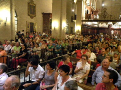 Felicitaciones y Salutación a la Abuela de Triana 2011