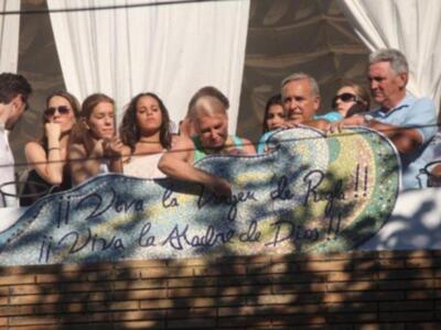 Rosa Benito aclamada como una auténtica estrella en Chipiona