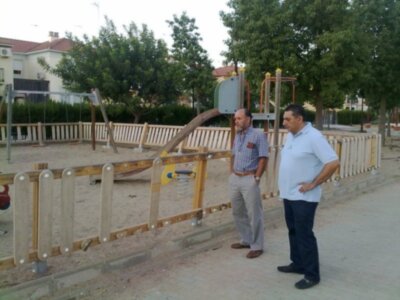 La coalición Partido Andalucista-Compromiso con Lora en el barrio de el Zahornil con sus vecinos y vecinas