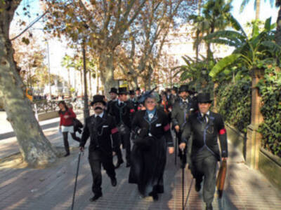 Los Reyes Magos de Oriente recorrieron las calles de sevillana.