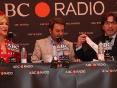 Numerosos personajes conocidos en Feria de Sevilla 2012