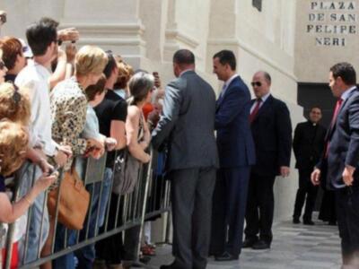 El cariñoso recibimiento al príncipe en Cádiz
