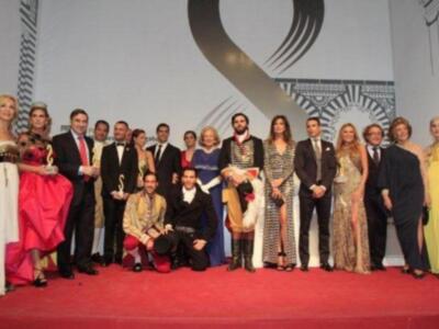 Luis Alfonso de Borbón y su esposa padrinos de la magnifica fiesta aniversario de la revista Escaparate en Sevilla