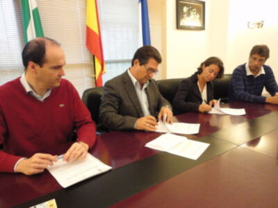 El Ayuntamiento recupera el servicio de orientación laboral mediante un convenio con la asociación Proactiva(Chipiona)