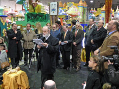 La entronización del Niño Jesús en la carroza del Nacimiento