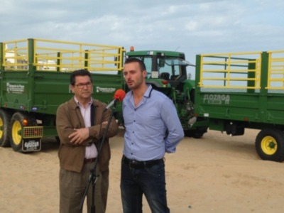 Dos nuevos remolques se suman al equipamiento que atiende las playas de Chipiona 