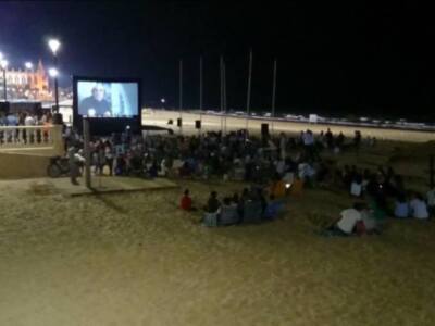 Chipiona recupera el cine de verano en la playa
