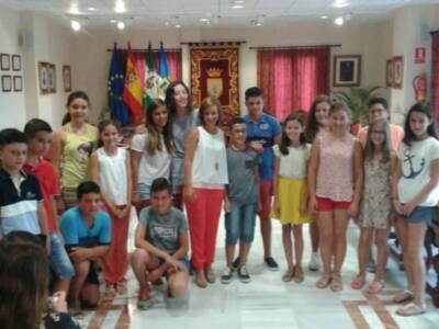 Los 16 alumnos de 6º de primaria con mejores notas en inglés disfrutan de un programa municipal de actividades