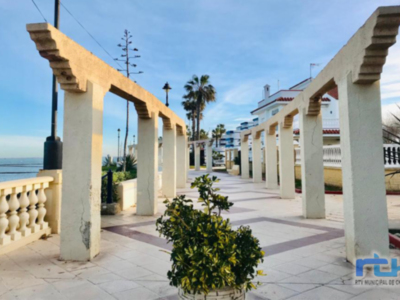 Aprobada la demolición de las pérgolas del paseo de las Canteras debido a su deterioro 