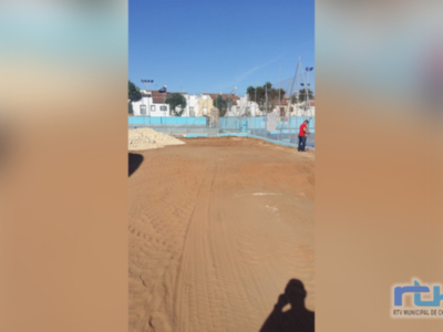 Comienza la construcción de una nueva pista de pádel en el Polideportivo Municipal de Chipiona