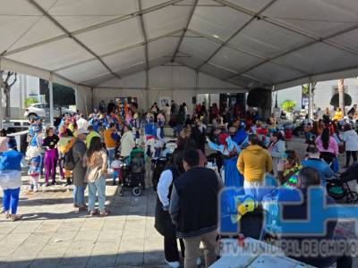 Chipiona ha celebrado esta mañana su Carnavalito con la participación de alumnado de 9 centros educativos