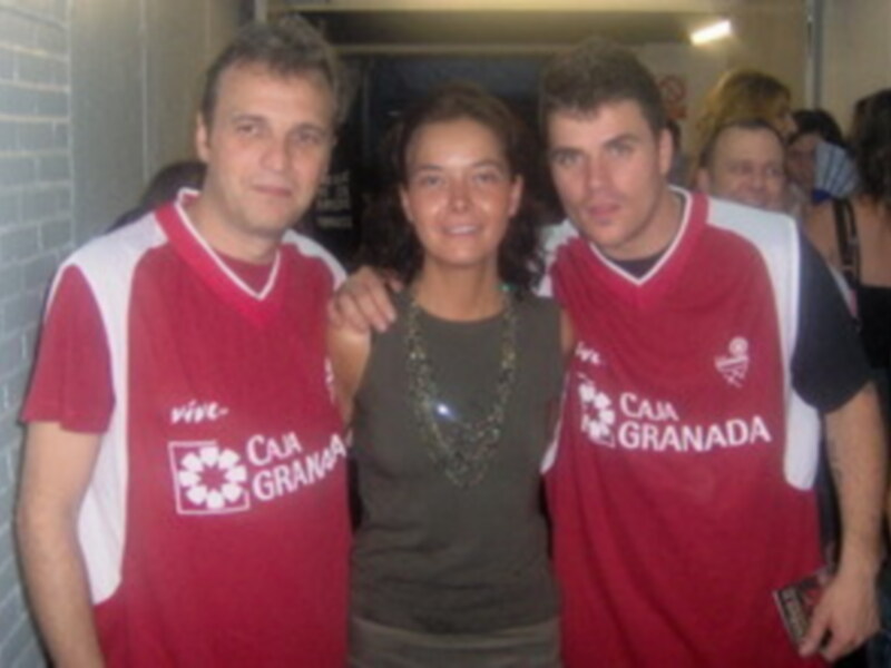 Hombres G y Alejandro Sanz con el Granada de baloncesto