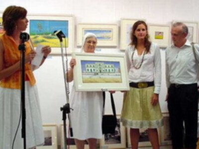 Gran éxito de la Exposición solidaria Chipiona un mar de esperanza a beneficio del hogar de San Carlos