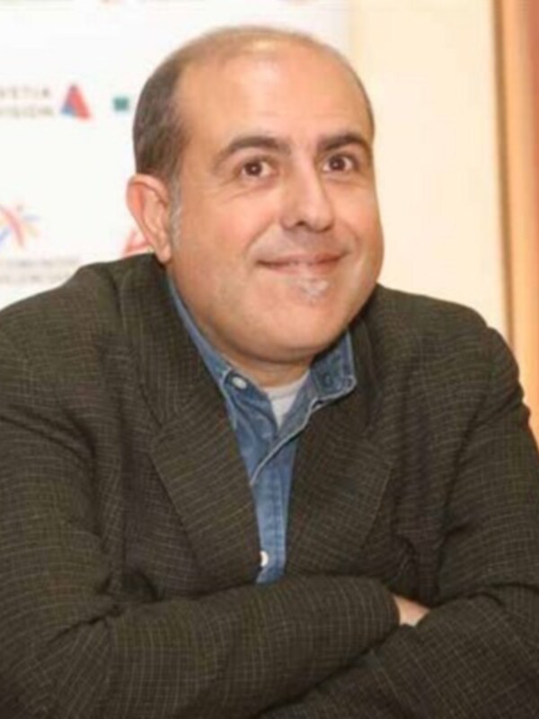 Conferencia de Luis Mendiola: periodismo en estado puro