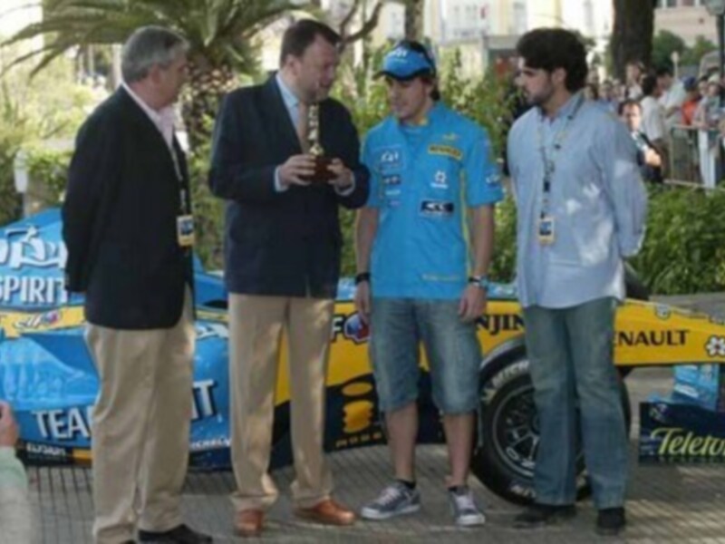 Entrevista a Fernando Alonso aprovechando su estancia en Sevilla