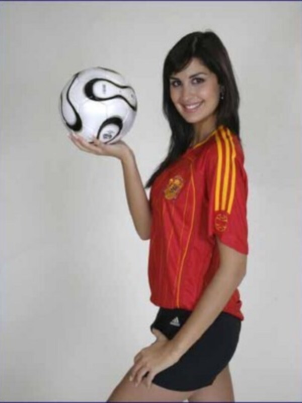 La sevillana María Garrido elegida I Dama de Honor en el certamen internacional Miss Copa del Mundo 2006