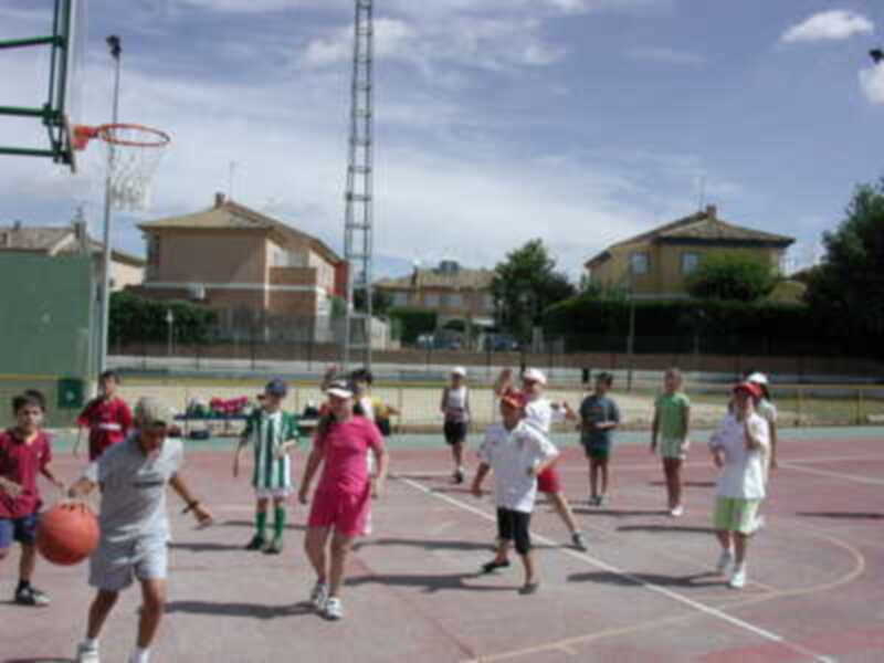 Más de 2.000 alumnos participarán en las Escuelas Deportivas de Gines