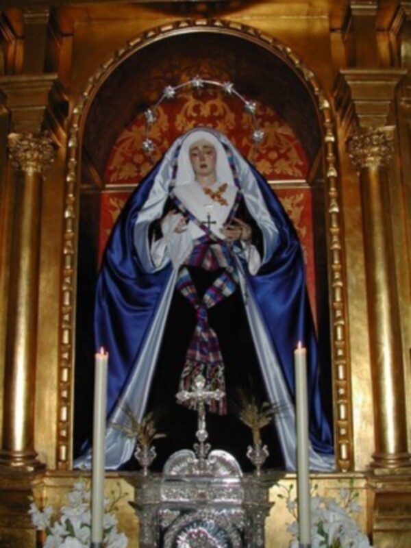 La Virgen de los Dolores de Gines será coronada canónicamente en 2008