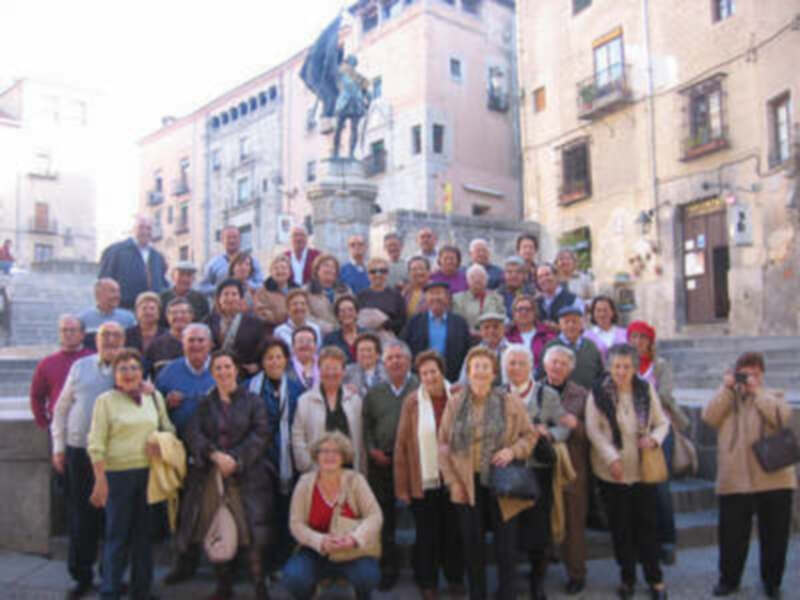 Los mayores de Gines visitaron Segovia, Salamanca y Ávila
