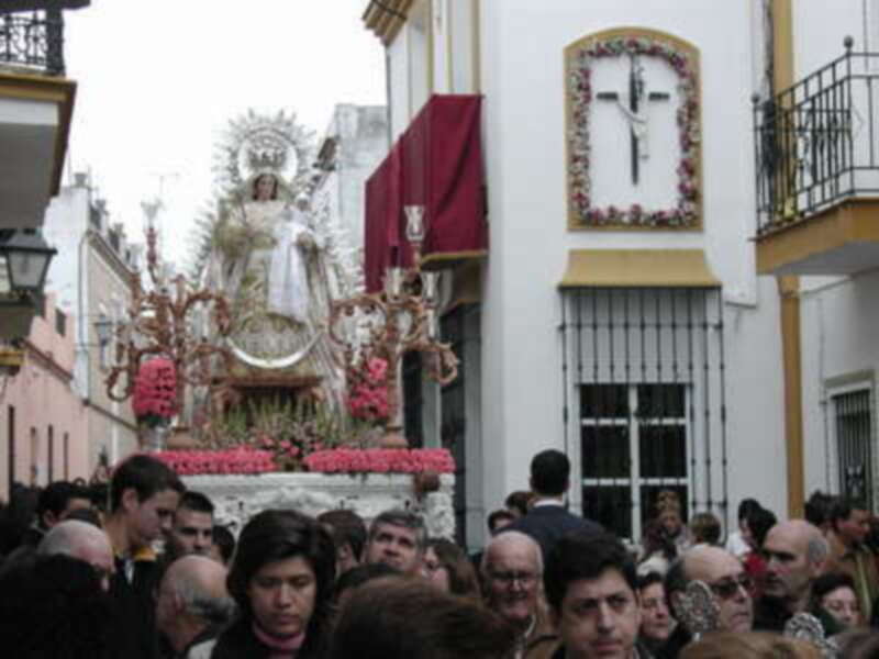 La Virgen de Belén de Gines procesionó con motivo de la Candelaria