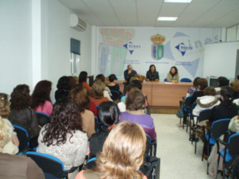 Gines: sesión informativa del Taller de Empleo Atención @ domicilio