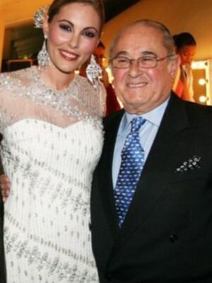 Raquel Rodríguez volvió a la pasarela de la mano de Tony Benítez