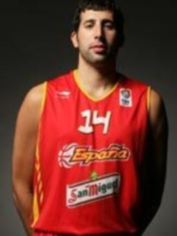 Álex Mumbrú: Espero que con el Eurobasket 2007 el baloncesto en España siga creciendo