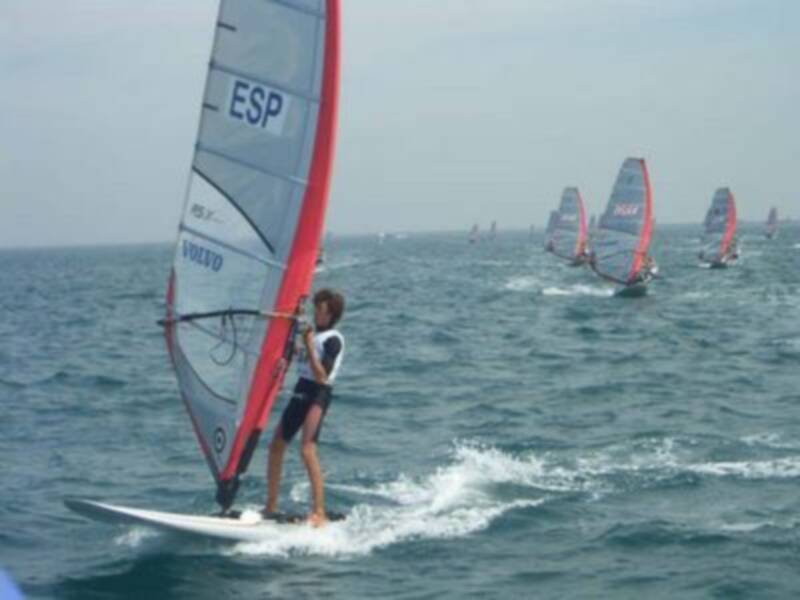 Los hermanos Rivera ya se encuentran en Formentera para afrontar el Campeonato del Mundo de Windsurf de calse Techno