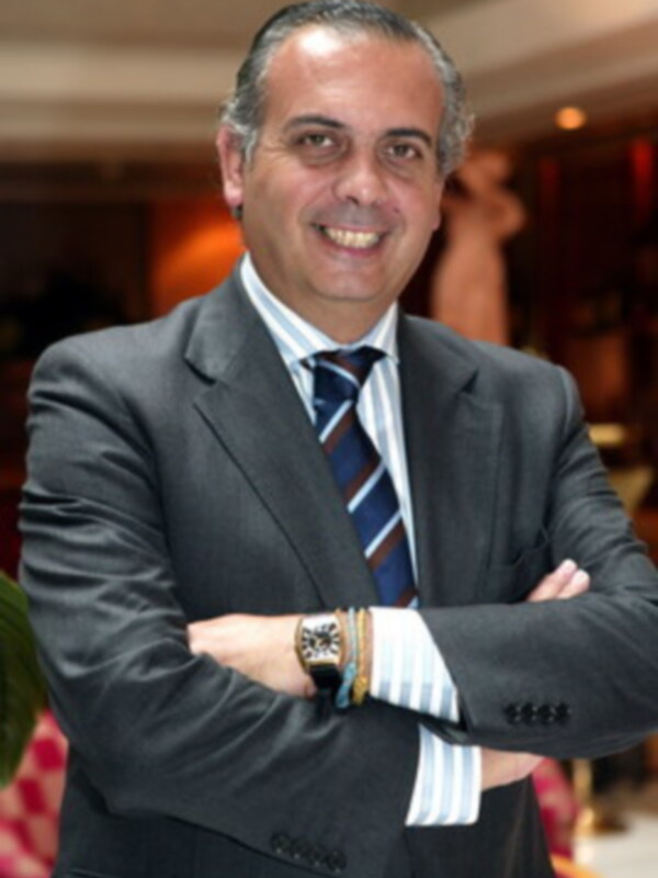 JOSE LUIS SAEZ NOMBRADO EMBAJADOR DE SEVILLA 07 POR LA ASOCIACION DE HOTELES DE SEVILLA Y PROVINCIA