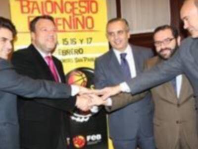 Firma del protocolo de organización de la Copa de la Reina 2008 de Sevilla