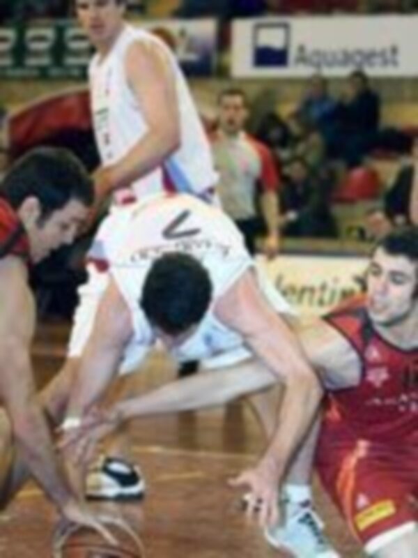 Akasvayu CB Vic, campeón de la Copa Adecco LEB Plata