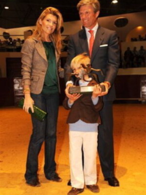 ESPARTACO, HOMENAJEADO EN LA FERIA DEL TORO, PRESUME DE HIJO