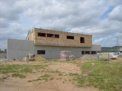A buen ritmo las obras de construcción del nuevo Parque de Bomberos de Lora del Río 