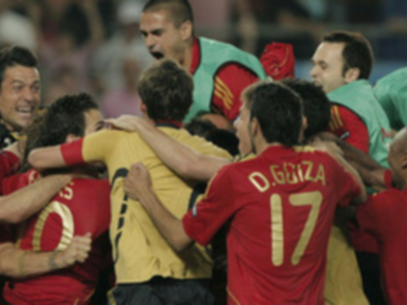 España por primera vez en semifinales de la Eurocopa de futbol 