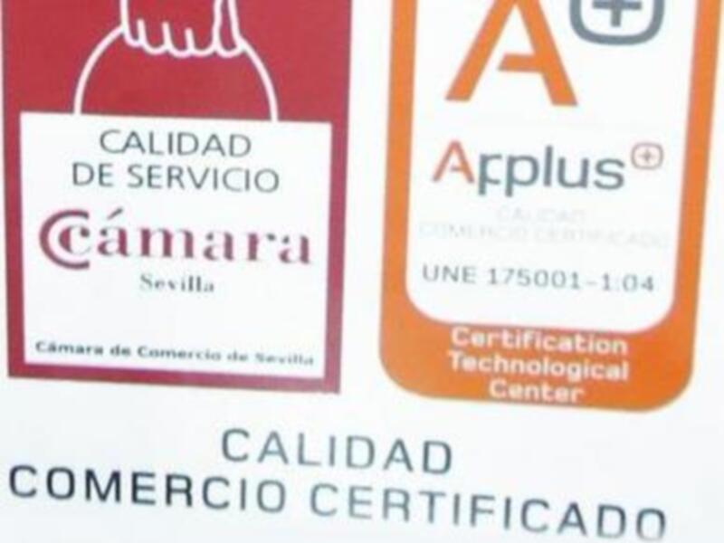 Nuevo certificado de calidad para 12 comercios en Marchena
