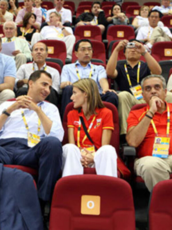 Los Príncipes de Asturias, con el baloncesto