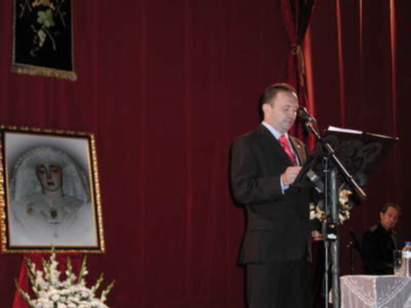 Francisco José Pavón pregonó la Coronación Canónica de la Virgen de los Dolores de Gines