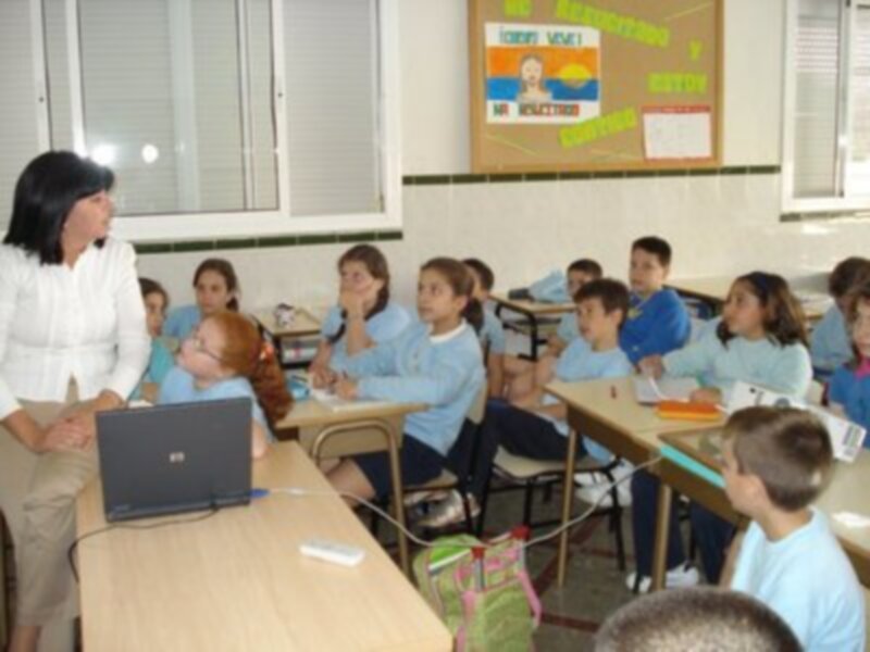 Jornadas para prevenir el consumo de drogas desde la infancia en Morón de la Frontera