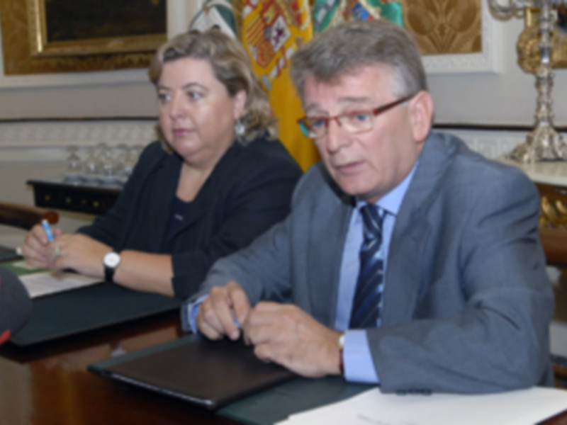 Diputación y Junta crean un nuevo fondo para  mejorar la economía de 40 localidades.-