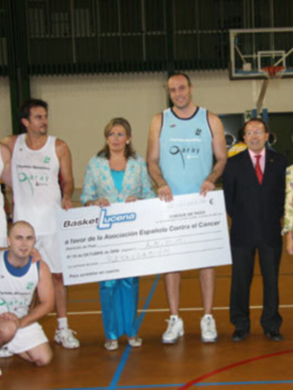 Inauguración de la Escuela de Baloncesto Fran Murcia en Lucena (Córdoba)