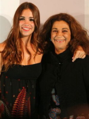 Elena Furiase presentó en el Festival de Cine de Sevilla su primera película, El libro de las aguas,