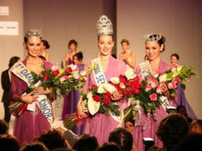 La nueva guapa oficial de Sevilla, Miss Sevilla 2008 ha sido FÁTIMA JIMÉNEZ TRIGUERO, Miss Los Palacios