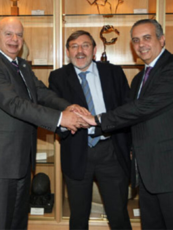 Vassilakopoulos: José Luis Sáez sería un excelente presidente de FIBA Europa