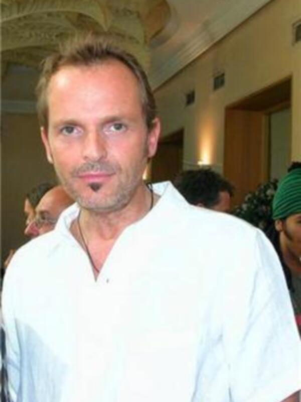 La Academia de la Música concede a Papitour, de Miguel Bosé, el Premio a la Mejor Gira