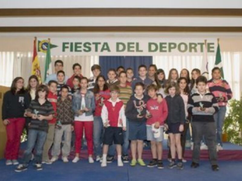 Multitudinaria segunda edición de la Fiesta del Deporte infantil del Náutico Sevilla
